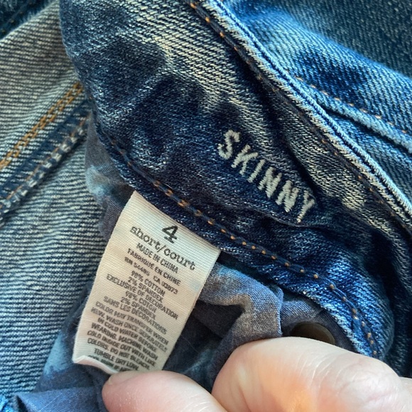 American Eagle size 4 Short Skinny Jeans - Picture 4 of 4